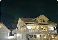 Sentrumsnær sokkelleilighet - B&B Bardu