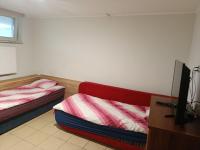 Kleine Tweepersoonskamer met 1 of 2 Bedden