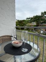 T2 de charme avec jardin à deux pas de Conleau - B&B Vannes