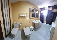 Studio Apartment with One Double Bed