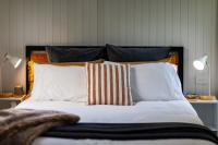 Creekside at Kūaotunu - B&B Matarangi