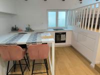 King Studio with Sofa Bed