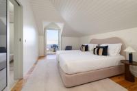 Two-Bedroom Apartment with Terrace and Sea View