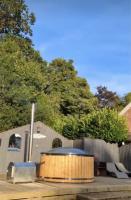 The Stables - Private room in a shared house - B&B Hartford