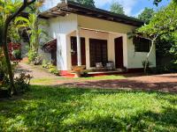Tranquil Family Stay near Hikkaduwa - B&B Hikkaduwa