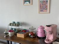 Côté Parc - appt entier neuf et cosy, parking & au pied du métro à Lyon - Chambres d’hôtes Vénissieux