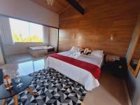 Deluxe Suite with Spa Bath