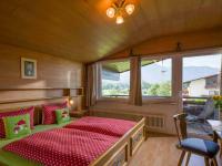 Apartamento de 1 dormitorio con balcón