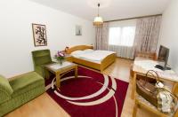 Doppelzimmer mit Gartenblick
