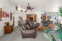 Lava Falls Red Rock Retreat - Close to Tuacahn - B&B Santa Clara