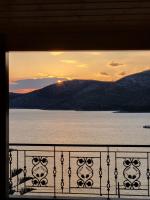 Ocean View Villa - B&B Nimporió