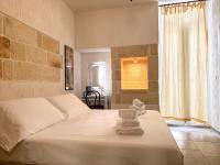 Napulè by MONHOLIDAY - Bed and Breakfast Monopoli