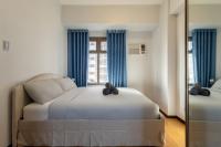 One-Bedroom Apartment with Sea View