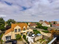 Duplex lumineux, balcon, parking, plein centre - B&B Sartrouville