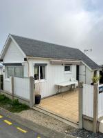 Le Ribeiro, Maison vue sur mer - 30m de la plage - B&B Saint-Côme-de-Fresné