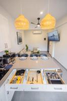 NEW 2BR Apartment Walk to Marina & Downtown - B&B Cabo San Lucas