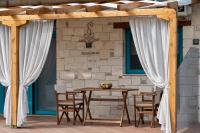 Diva Liotrivi - B&B Sykia