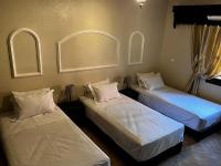 Camera Tripla Comfort