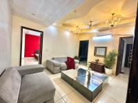 Entire floor 3BHK on main road - B&B