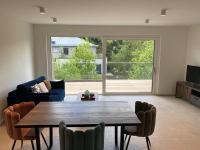 Modern Luxembourg City Center Apartment with big terrace - B&B Lussemburgo