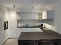 Modern Luxembourg City Center Apartment with big terrace - B&B Lussemburgo