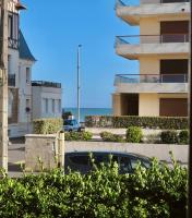 Bel appartement lumineux Cabourg - 30 m de la mer - Jardin - Chambres d'hôtes Cabourg