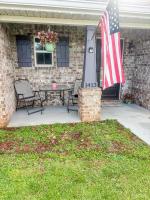 FUNshine Cottage! - Bed and Breakfast Foley