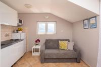 One-Bedroom Apartment with Sea View and Balcony