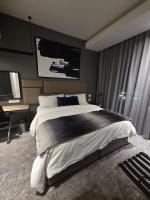 ADM Luxury Apartment in Sandton - Bed and Breakfast Johannesburg