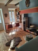 Ludo-gîte Le Petit Peuple - B&B Surdoux