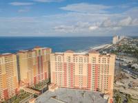 Oceanview 3BR Near Pier Park, Pool and Hot Tub - B&B
