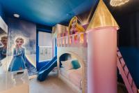 5BR Themed Home w Game Room Near Disney - B&B Davenport