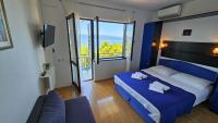 Studio Apartment with Sea View