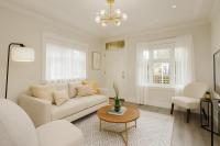 Spacious 4BD Home in Vancouver - B&B Vancouver