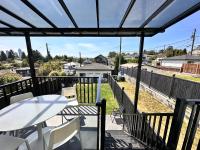 Modern and New house near PNE with Big Garden and Free Parking - Chambres d'hôtes Vancouver