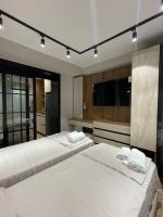 Tirana By Foot - Charm - B&B Tirana