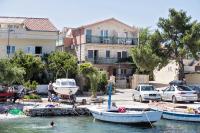 Villa Stana - Beachfront Apartments with Sea View & Free Parking - B&B Vinišće