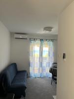 Apartment SEE FRONT for 3 - B&B Novalja