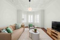 2-Bed Apartment with Stunning Bondi Beach Views - B&B Sydney