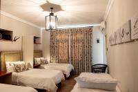 Vierpersoonskamer met Badkamer