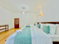 Triple Room with Bathroom