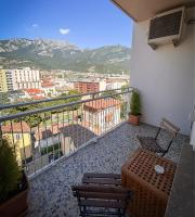 Art & Lake Apartment - Bed and Breakfast Lecco