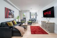 2Bed 2Bath at Hendon - 3 min to Train - 65 Inch TV - B&B Hendon