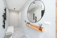 Łódź Prestige Suites - 50m2, Parking, Balcony - by Rentujemy - B&B Lodz