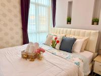 My hip Condominium 2 Bedrooms 2 baths comfy room for family - Ferienwohnung Chiang Mai