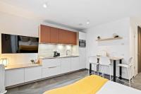 Modern Studio in Gasperich Near Cloche d'Or - B&B Luxembourg