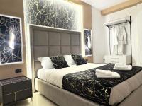 Suite with Spa Access