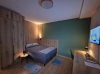 Estudio con cama extragrande