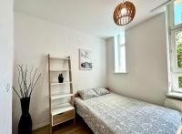 2 pokojowe mieszkanie w centrum & parking - B&B Sopot