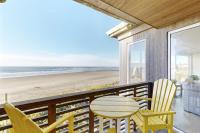 The Modern Oceanfront View Condo #203 - Bed and Breakfast Rockaway Beach